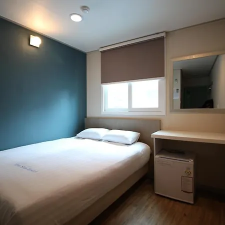 Dongdaemun Hwashin Hostel Seoul Exterior photo