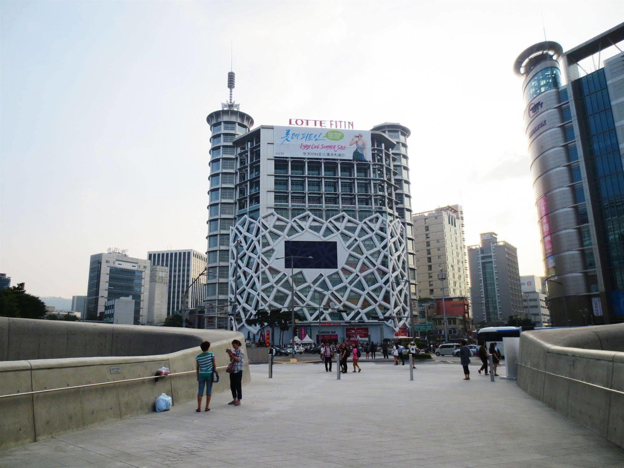旅馆 Dongdaemun Hwashin